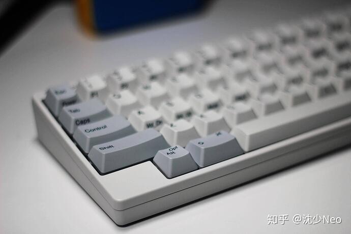 Keyboard profile — stepped sculpt visible